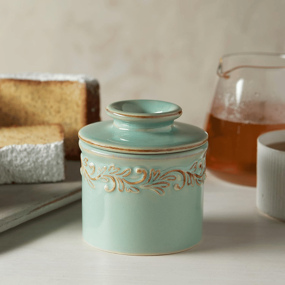 Butter Dish with Lid!