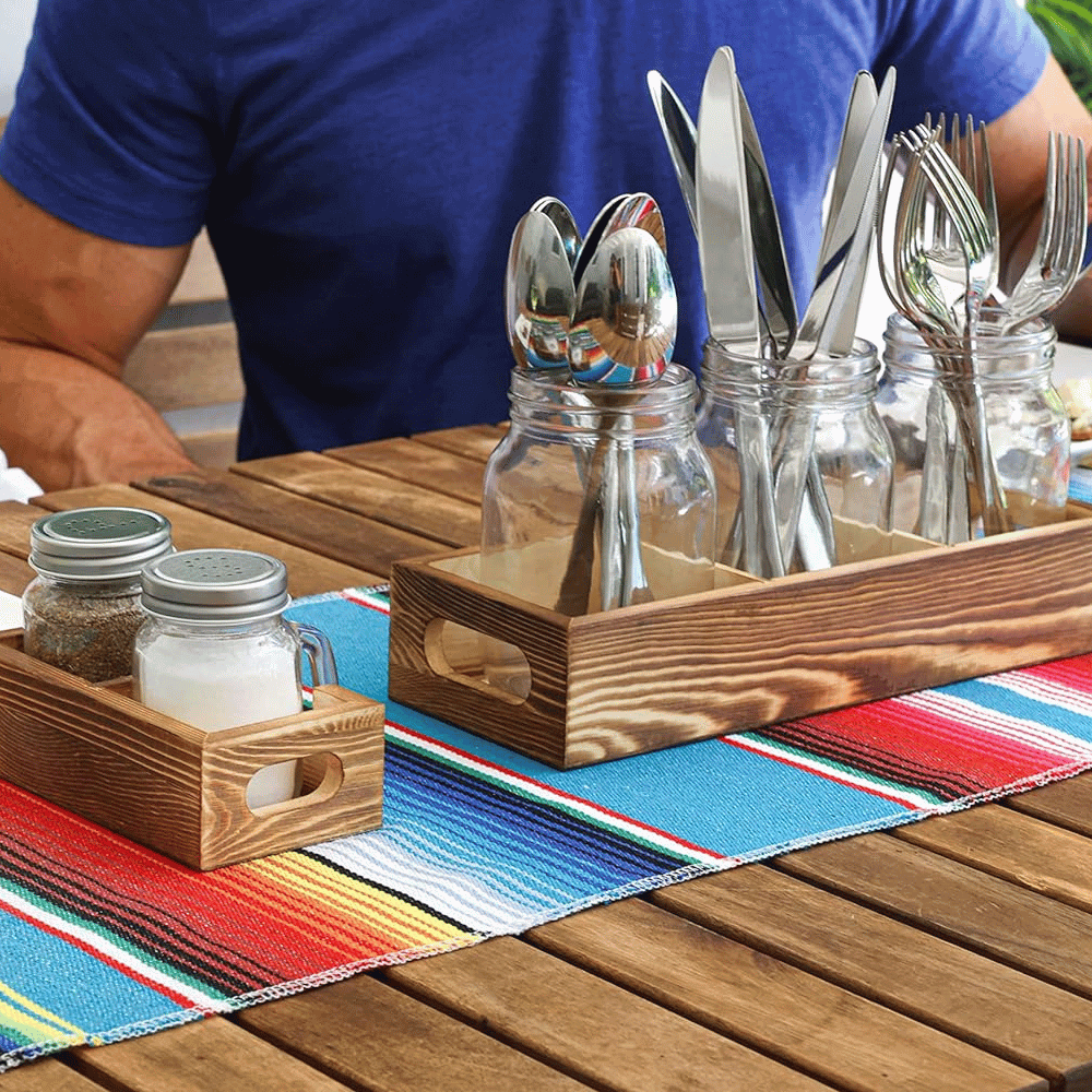 Mason Jar Salt and Pepper Shakers!